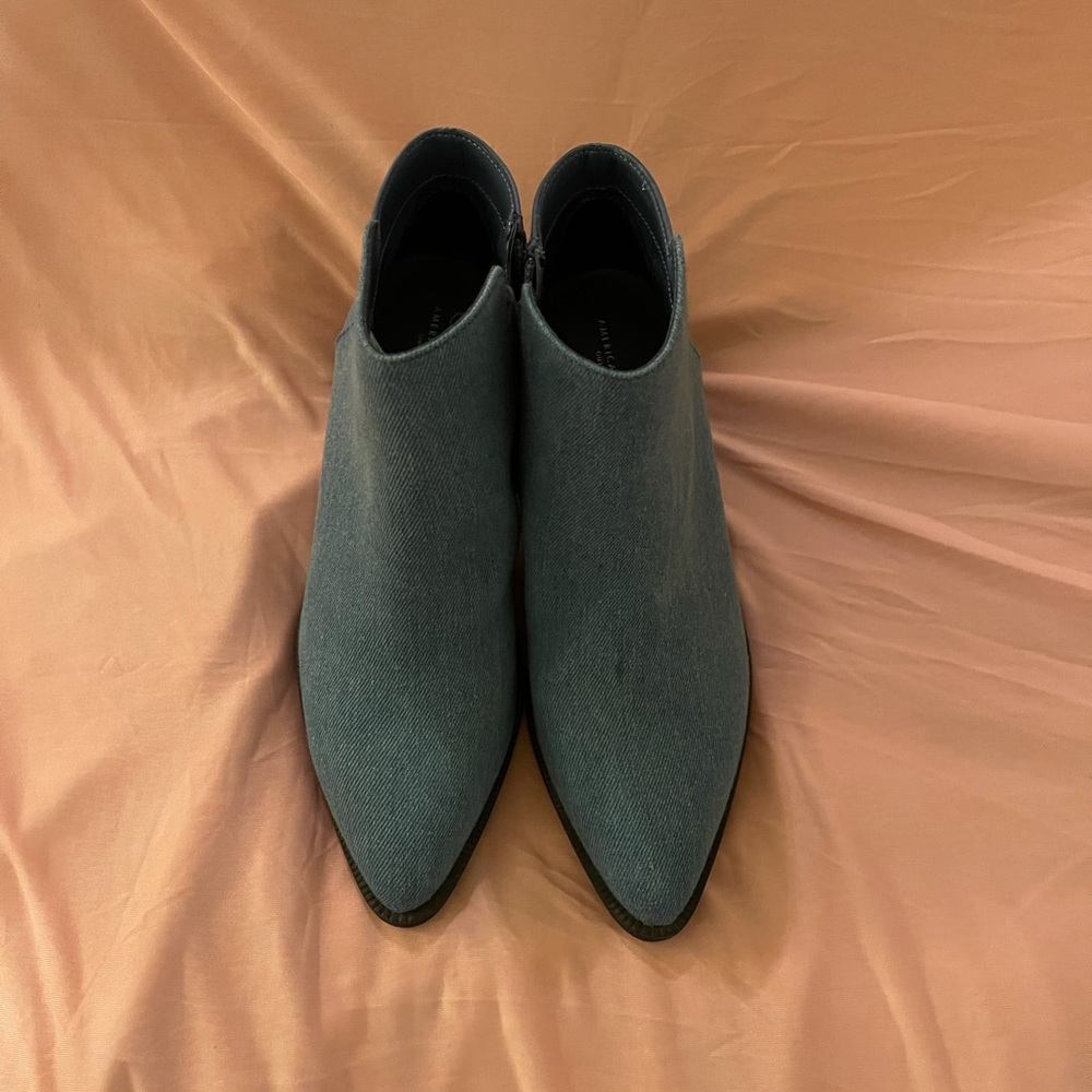 American Eagle Booties